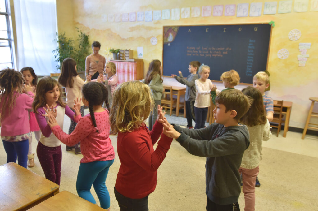 Studies Support Waldorf Education's Approach to Reading - Richmond Waldorf  School