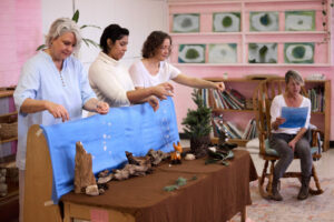 holiday faire puppet show